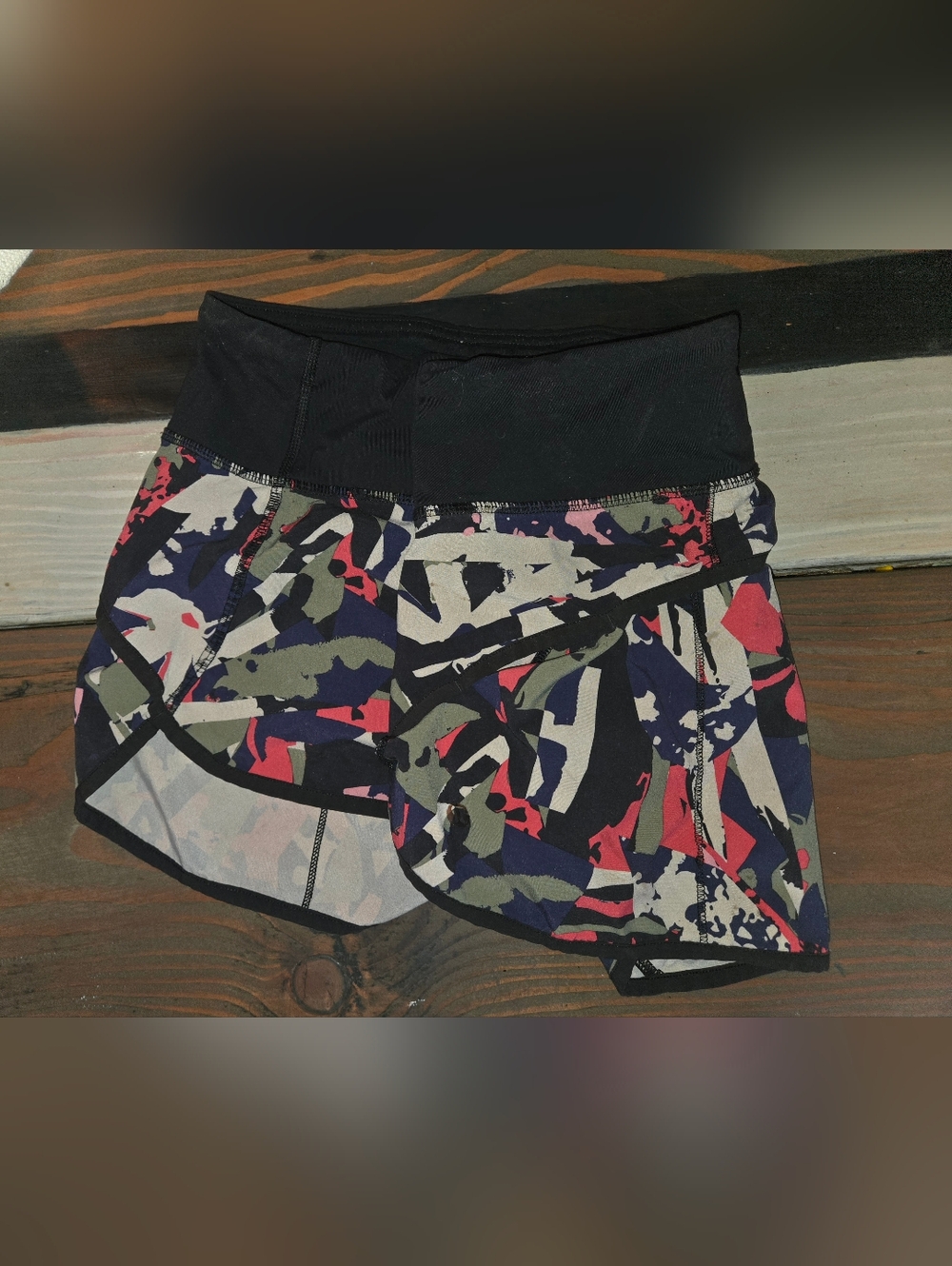 lululemon athletica Women's Multicolor Abstract Athletic Shorts